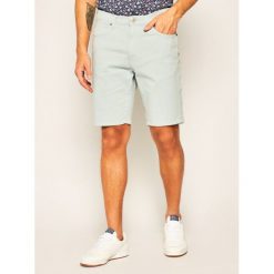 Szorty jeansowe Wrangler 5 Pocket W14CKD078. Zielone spodenki i szorty męskie Wrangler, m, bez wzorów, z elastanu. Za 229,00 zł.