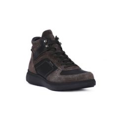 Buty Igi co NERO. Czarne trampki męskie marki Igi co, bez wzorów, bez zapięcia. Za 332,91 zł.