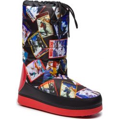 Śniegowce LOVE MOSCHINO - JA24092G06JO0000 Nero. Czarne buty zimowe damskie marki Love Moschino, z materiału, na niskim obcasie. Za 589,00 zł.