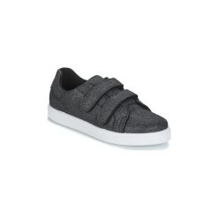 Buty André ECLAT. Czarne trampki i tenisówki damskie Andre, bez wzorów, bez zapięcia. Za 207,20 zł.