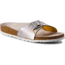 Klapki BIRKENSTOCK - Madrid Rivet Logo 1012960 Metallic Cuts Lemon. Szare klapki damskie Birkenstock, bez wzorów, ze skóry, bez obcasa. W wyprzedaży za 269,00 zł.