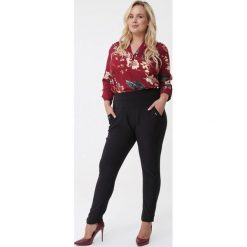 Czarne Legginsy Blair. Czarne legginsy damskie Born2be, xl, bez wzorów, z dzianiny. Za 39,99 zł.