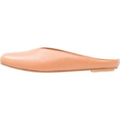 Klapki damskie: Clarks Originals MARGOT MULE Klapki sandatone