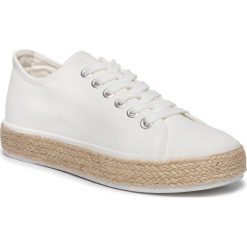 Espadryle GINO ROSSI - Caila DP134N-TWO-TKTK-1100-T 00. Białe espadryle damskie Gino Rossi, bez wzorów, z tworzywa sztucznego, bez obcasa, na płaskiej podeszwie. W wyprzedaży za 119,00 zł.