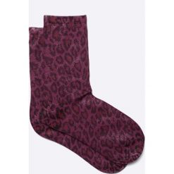 Tommy Hilfiger - Skarpetki. Białe skarpetki damskie TOMMY HILFIGER, z bawełny. W wyprzedaży za 29,90 zł.