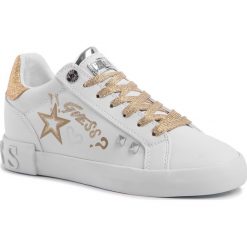 Sneakersy GUESS - Pryde FL5PRY ELE12 WHITE/GOLD. Białe półbuty damskie Guess, ze skóry ekologicznej. Za 519,00 zł.