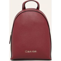 Calvin Klein - Plecak. Brązowe plecaki damskie Calvin Klein, bez wzorów, ze skóry ekologicznej. Za 539,90 zł.