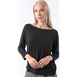 Czarna bluzka damska oversize. Czarne bluzki damskie Armani Jeans, bez wzorów, z bawełny, z okrągłym kołnierzem, bez rękawów. Za 279,60 zł.