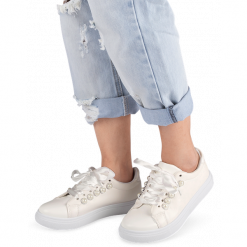 Buty sportowe damskie N/M R193 Białe. Białe buty sportowe damskie N/M, z aplikacjami, z tworzywa sztucznego, eleganckie. Za 55,00 zł.