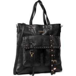 Torebka MONNARI - BAG0540-020 Black. Czarne torebki klasyczne damskie Monnari, bez wzorów, ze skóry ekologicznej, klasyczne, bez dodatków. W wyprzedaży za 209,00 zł.