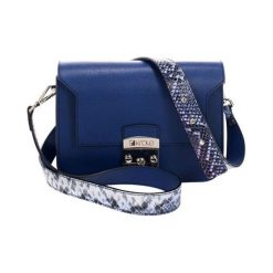 Torebki klasyczne damskie: Skórzana torebka w kolorze niebieskim – (S)26 x (W)15 x (G)8 cm