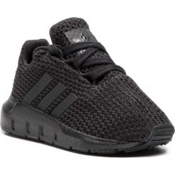 Buty adidas - Swift Run I F34321 Cblack/Cblack/Cblack. Czarne półbuty dziewczęce Adidas, na sznurówki. W wyprzedaży za 159,00 zł.