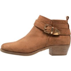 Buty zimowe damskie: New Look 915 Generation CAST Botki tan
