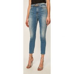 Pinko - Jeansy Susan. Niebieskie jeansy damskie Pinko, m, w paski, z elastanu, z podwyższonym stanem. Za 999,90 zł.