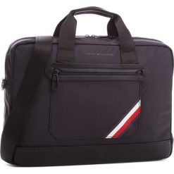 Torba na laptopa TOMMY HILFIGER - Easy Nylon Computer AW0AM003600 002. Czarne torby na laptopa marki TOMMY HILFIGER, z materiału. W wyprzedaży za 479,00 zł.