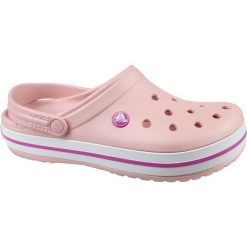 Crocs Crockband 11016-6MB. Różowe klapki damskie Crocs, bez wzorów, z materiału, bez obcasa. W wyprzedaży za 149,99 zł.