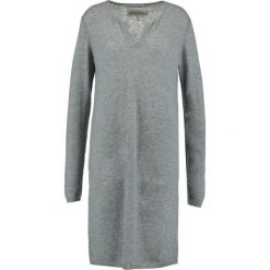Sukienki: And Less PALMAIRE Sukienka dzianinowa grey melange