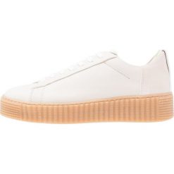 Trampki i tenisówki damskie: AllSaints CHERRY Tenisówki i Trampki white