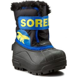 Śniegowce SOREL - Toddler Snow Commander NV 1877 Black/Super Blue 011. Niebieskie śniegowce chłopięce Sorel. W wyprzedaży za 189,00 zł.