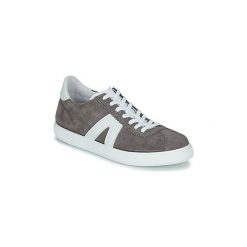 Buty André GILOT. Szare trampki męskie Andre, bez wzorów, bez zapięcia. Za 219,00 zł.