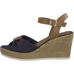 Tamaris sandały damskie 40 Ciemny niebieski. Niebieskie sandały damskie Tamaris, bez wzorów, eleganckie, bez obcasa, bez zapięcia. Za 209,00 zł.