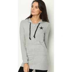 Szara Bluza Super Star. Szare bluzy rozpinane damskie Born2be, l, z napisami, z długim rękawem, długie, z kapturem. Za 49,99 zł.