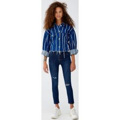 Jeansy skinny fit petite. Szare boyfriendy damskie Pull&Bear, petite. Za 79,90 zł.