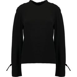 Bluzki asymetryczne: JUST FEMALE MAISE Bluzka black