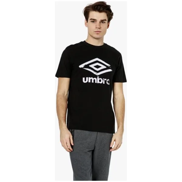 Umbro Koszulka Ss Ink Graphic , czarny, rozmiar XXL. Czarne koszulki męskie Umbro, xxl, bez wzorów, z tkaniny, klasyczne, z klasycznym kołnierzykiem, bez rękawów. W wyprzedaży za 47,99 zł.