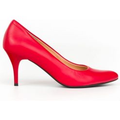 Szpilki na 7 cm obcasie - skóra naturalna - model 972 - kolor czerwony. Czerwone czółenka damskie Zapato, bez wzorów, ze skóry, bez obcasa, na szpilce. Za 319,00 zł.