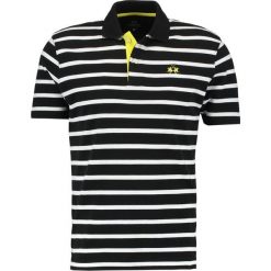 La Martina STRIPED Tshirt z nadrukiem black/optic white. Czarne t-shirty męskie marki La Martina, m, z nadrukiem, z bawełny. W wyprzedaży za 377,30 zł.