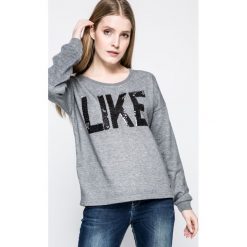 Vero Moda - Bluza Diddle. Szare bluzy rozpinane damskie Vero Moda, m, z aplikacjami, z bawełny, bez kaptura. W wyprzedaży za 49,90 zł.
