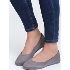 Szare Balerinki Midnight Memories. Szare baleriny damskie lakierowane vices, z materiału, na płaskiej podeszwie. Za 39,99 zł.