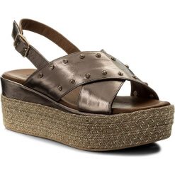 Espadryle INUOVO - 8863 Pewter. Żółte espadryle damskie Inuovo, bez wzorów, ze skóry, bez obcasa, na obcasie. W wyprzedaży za 159,00 zł.