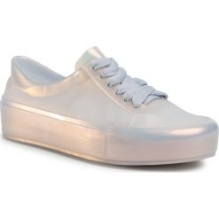 Sneakersy MELISSA - Street Ad 32898 Pearl/Blue 53664. Niebieskie półbuty damskie Melissa, z tworzywa sztucznego. Za 299,00 zł.