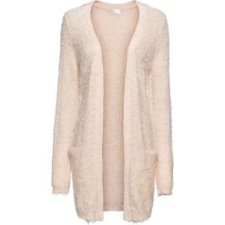 Sweter bez zapięcia z dzianiny z długim włosem bonprix dymny różowy. Różowe swetry damskie bonprix, bez wzorów, z dzianiny, z długim rękawem, długie, bez kaptura. Za 99,99 zł.