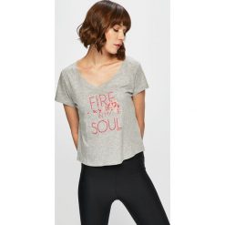 Only Play - Top. Bluzki damskie Only Play. W wyprzedaży za 34,90 zł.