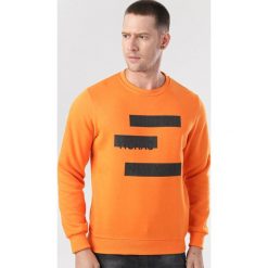 Pomarańczowa Bluza Fyserneth. Pomarańczowe bluzy męskie Born2be, xl, bez wzorów, bez kołnierzyka, bez rękawów, bez kaptura. Za 69,99 zł.
