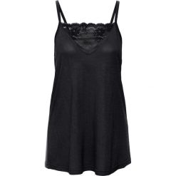 Top z koronką bonprix czarny. Czarne topy damskie bonprix, w koronkowe wzory, z koronki. Za 44,99 zł.