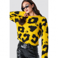 Rut&Circle Sweter Leopard - Yellow. Szare swetry klasyczne damskie marki Vila, l, z dzianiny, z okrągłym kołnierzem. Za 202,95 zł.