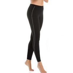 Damskie legginsy bawełniane Igone. Białe pończochy damskie Teyli, z aplikacjami. Za 55,99 zł.