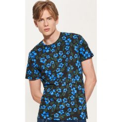 T-shirty męskie: T-shirt z nadrukiem w kwiaty – Czarny