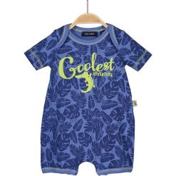 Rampers w kolorze niebieskim. Niebieskie body niemowlęce Blue Seven, z nadrukiem, z bawełny. W wyprzedaży za 25,95 zł.