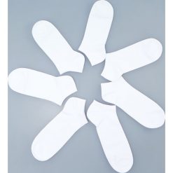 Skarpety stopki 7 pack - Biały. Białe skarpetki męskie Reserved, bez wzorów. Za 39,99 zł.