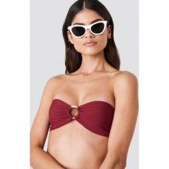 Stroje dwuczęściowe damskie: J&K Swim X NA-KD Góra bikini z okrągłym detalem – Red