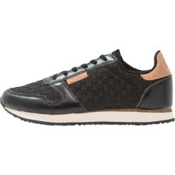 Trampki damskie slip on: Woden YDUN Tenisówki i Trampki black