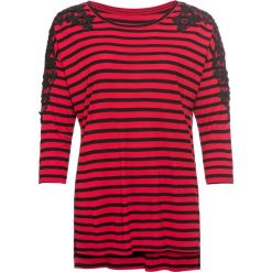 Shirt z koronką bonprix czerwono-czarny w paski. Czerwone koszulki damskie bonprix, w paski, z koronki, bez kołnierzyka. Za 89,99 zł.
