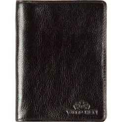 Etui na dokumenty. Czerwone etui damskie Wittchen, ze skóry. W wyprzedaży za 119,90 zł.