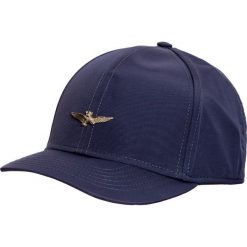 Czapka AERONAUTICA MILITARE. Niebieskie czapki męskie Aeronautica Militare, na zimę, w paski, z wełny. Za 190,00 zł.