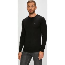 Guess Jeans - Sweter. Czarne swetry klasyczne męskie Guess Jeans, l, z aplikacjami, z dzianiny, z okrągłym kołnierzem. Za 369,90 zł.